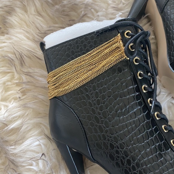 Chain Detail Stiletto Bootie - Picture 9 of 17